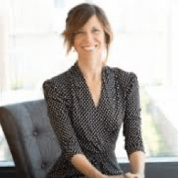 Elizabeth Barry, Podcast Host, The Kind Communicator